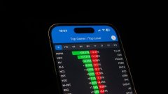 Velos Markets威马证券：多重宏观变量驱动下的定价重构与趋势动能